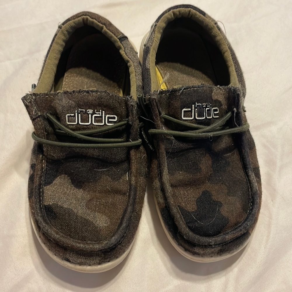 Good condition Hey Dudes in camo